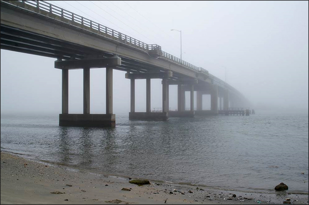 Avalon Boulevard Bridge